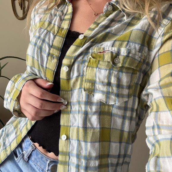 Hollister Lightweight Colorful Flannel - Picture 4 of 11